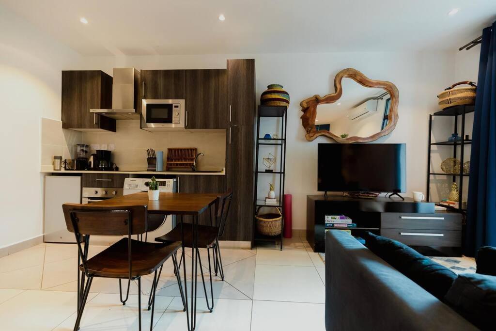Enjoy Luxury Studio W/Pool @Embassy Gardens Akkra Exterior foto